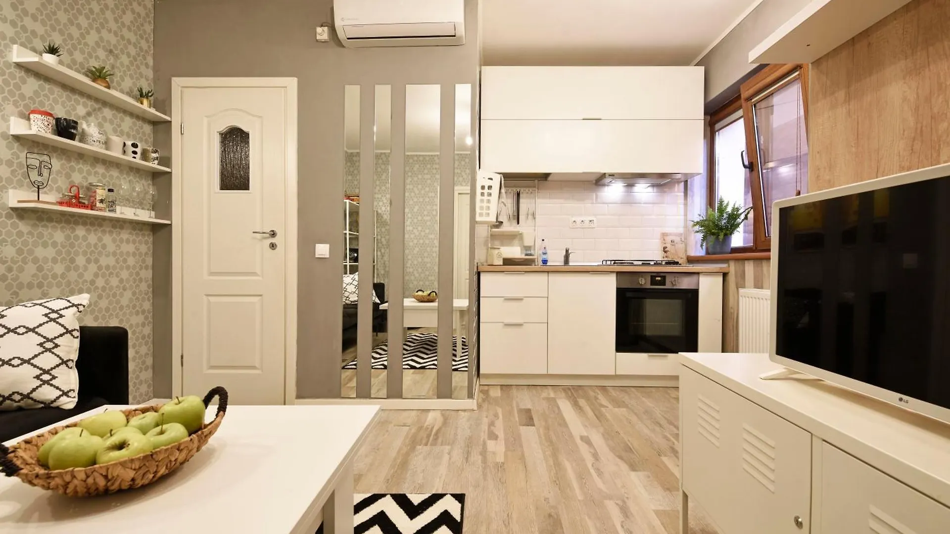 Upside Down Studio Bucharest Apartment